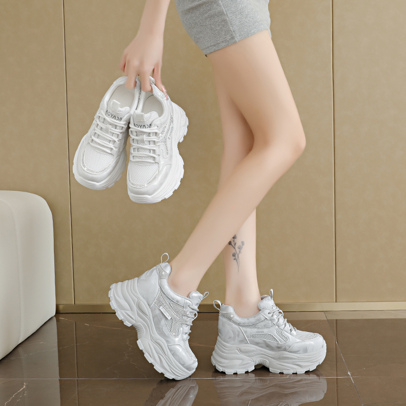 Tênis Feminino Plataforma com  - Street Fashion Walking avaliação e preço